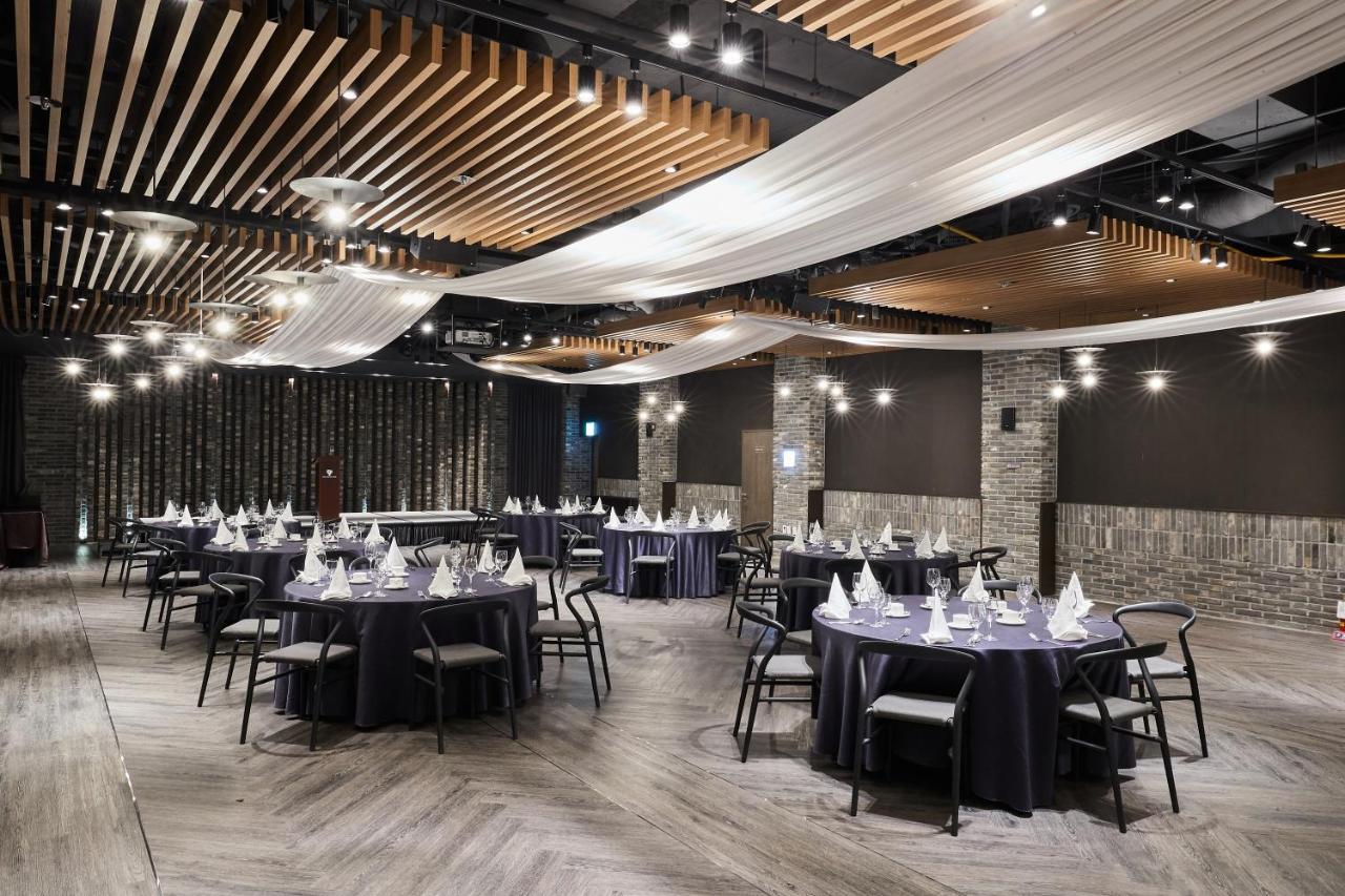 Eden Paradise Hotel 4*